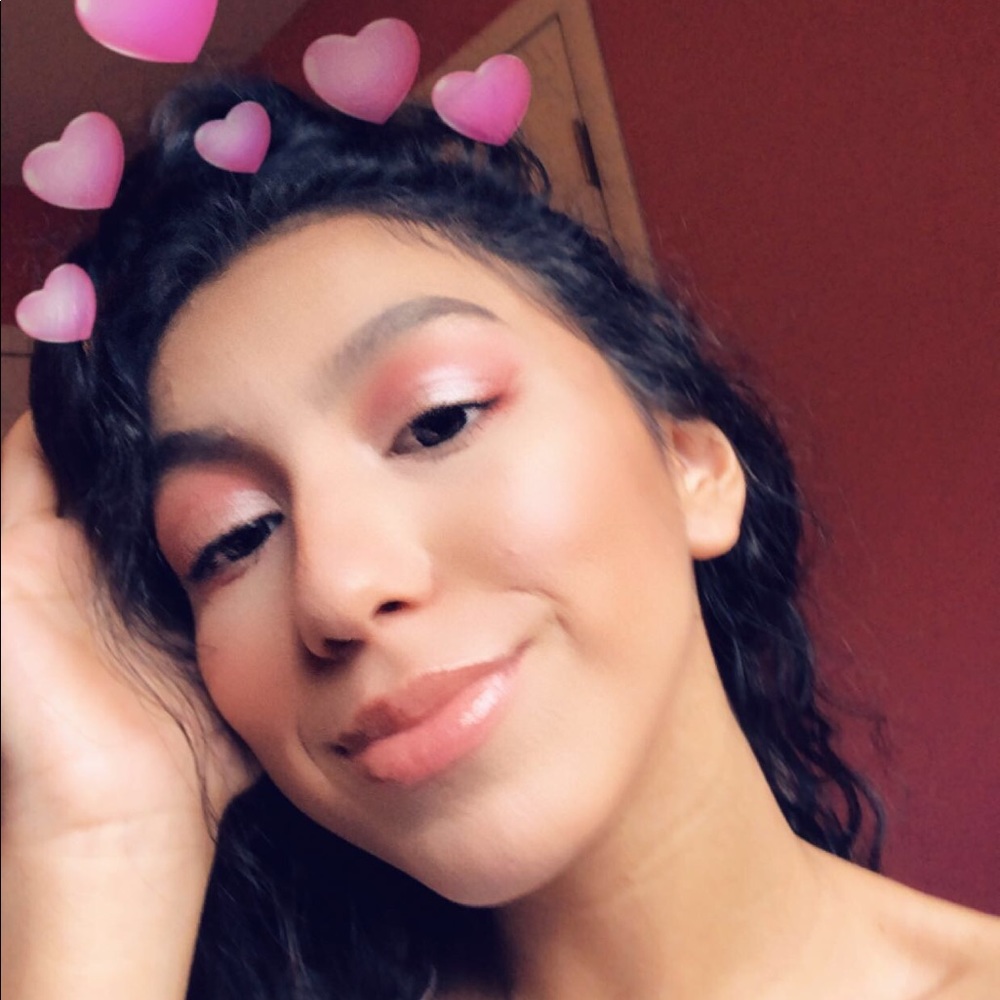 Meet your Posher, Candice